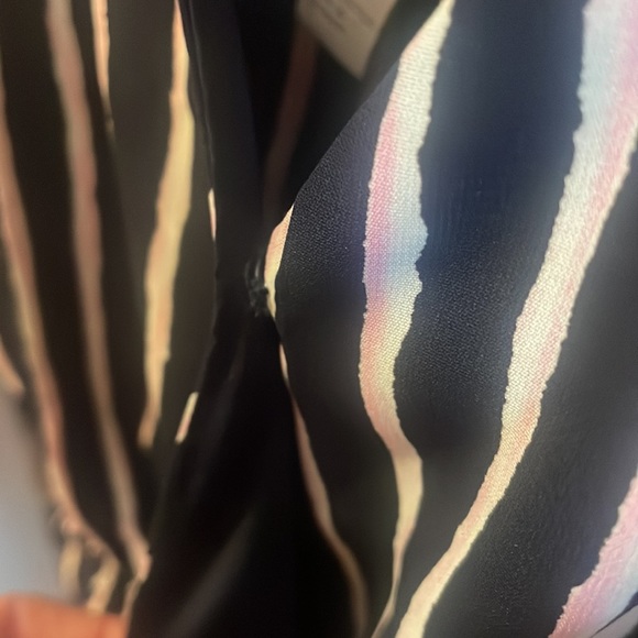 Striped Romper - Picture 4 of 7